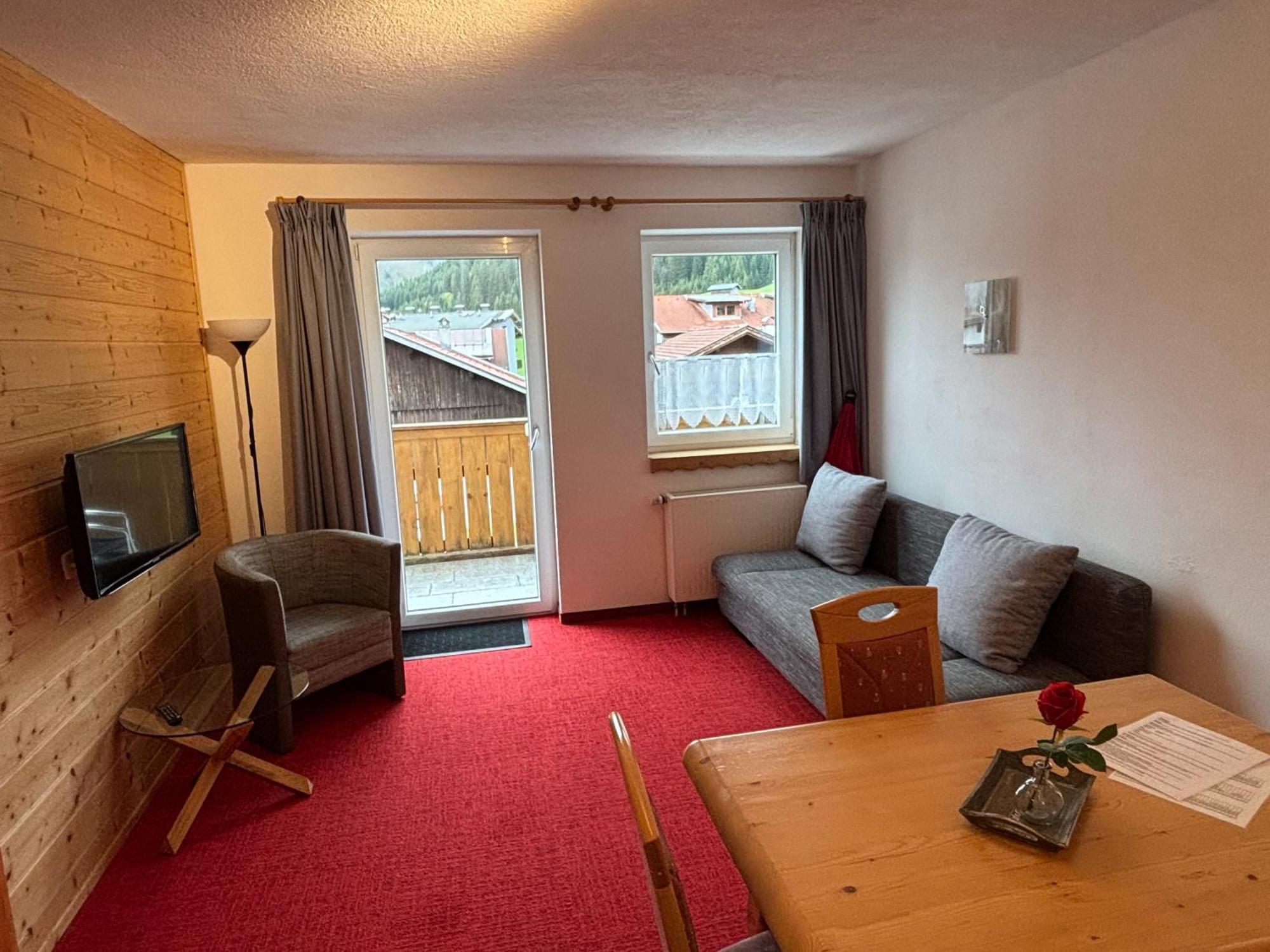 Landhaus Cornelia Berwang Habitación foto